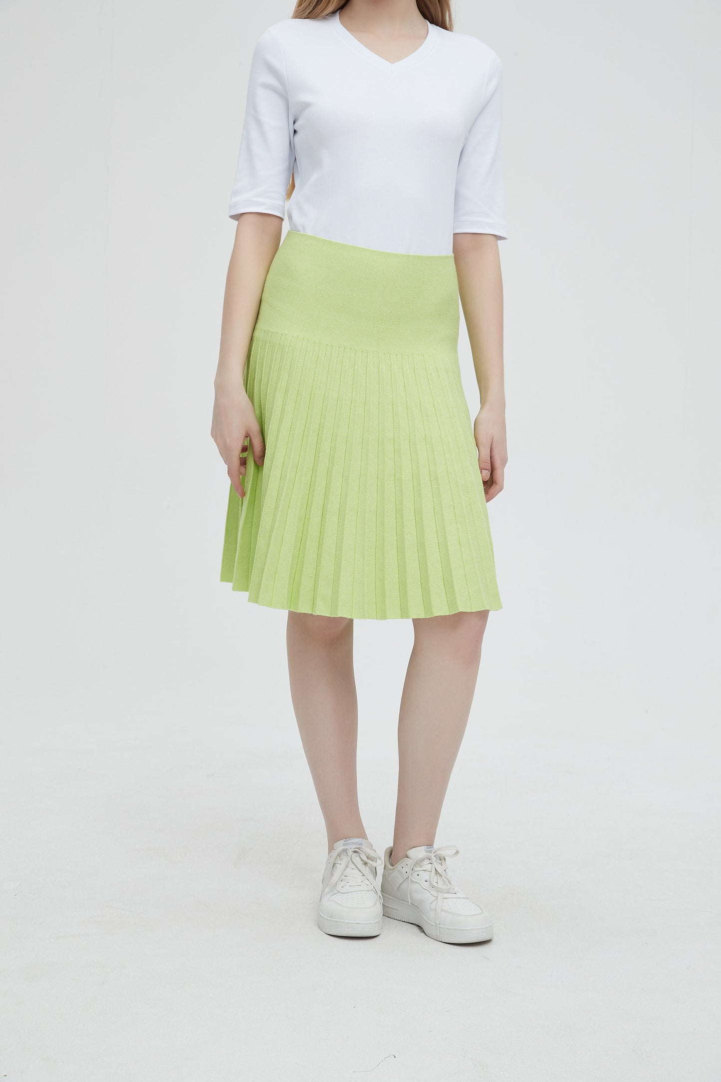 MM YEAR ROUND PLEATED - NEON GREEN