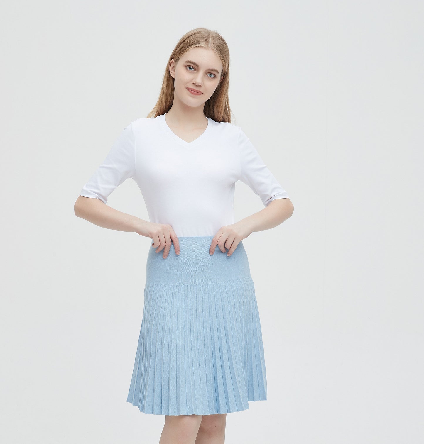 MM YEAR ROUND PLEATED - ICE BLUE