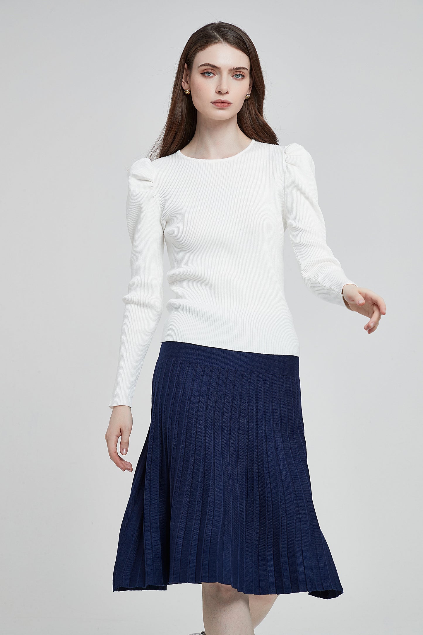 THE MM UNIFORM SKIRT - PLEATED NAVY FLAT PLEATS