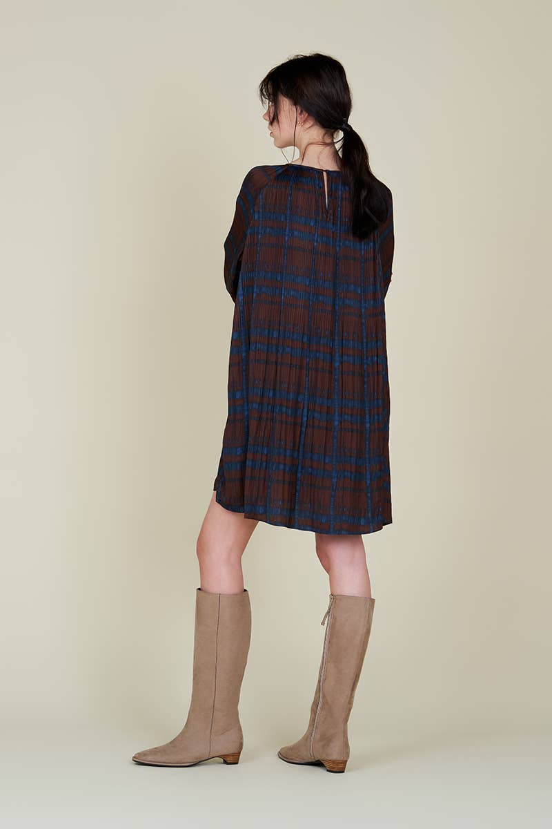 PLEATED PRINT MINI DRESS
