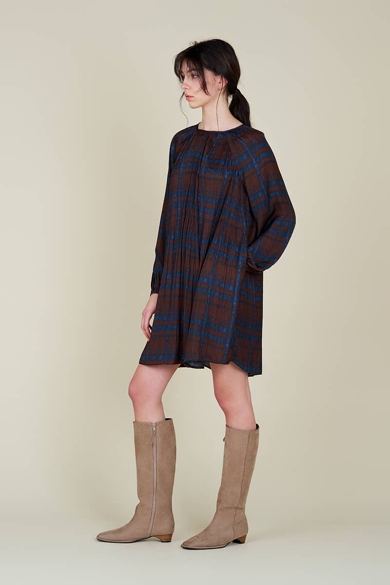 PLEATED PRINT MINI DRESS