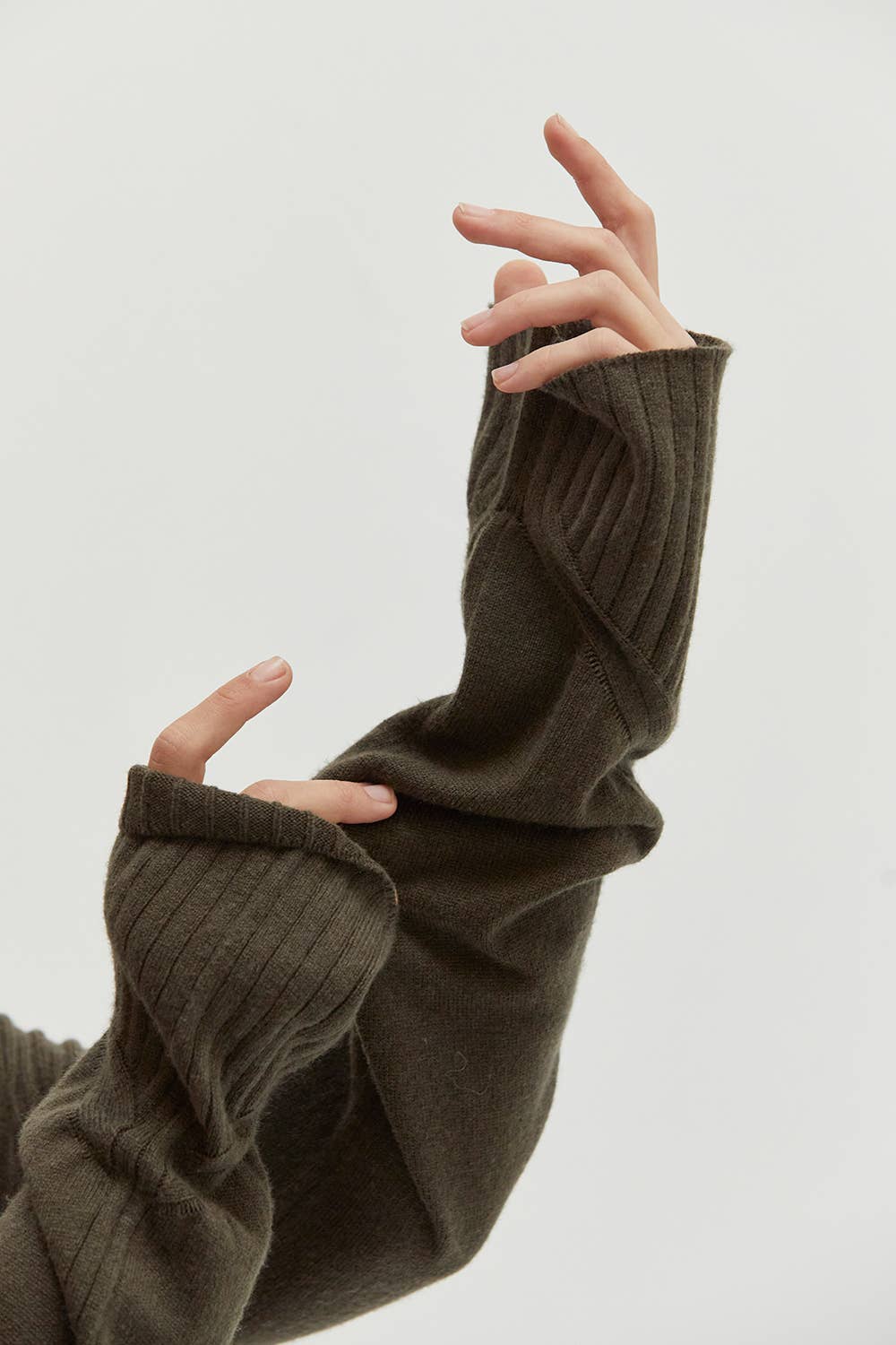 MALINE CASHMERE THIN KNIT OLIVE