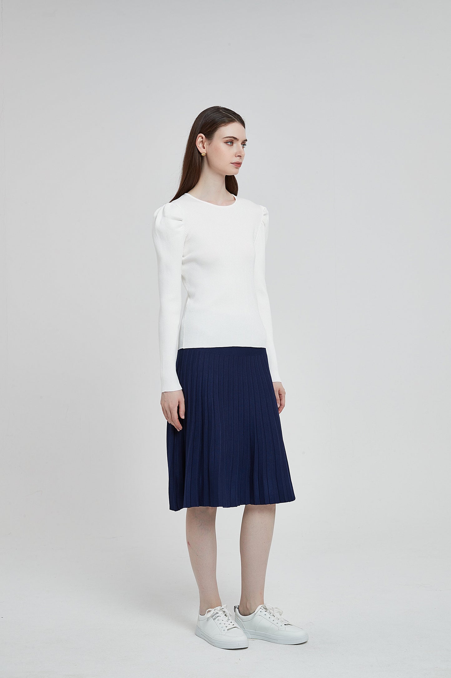 THE MM UNIFORM SKIRT - PLEATED NAVY FLAT PLEATS