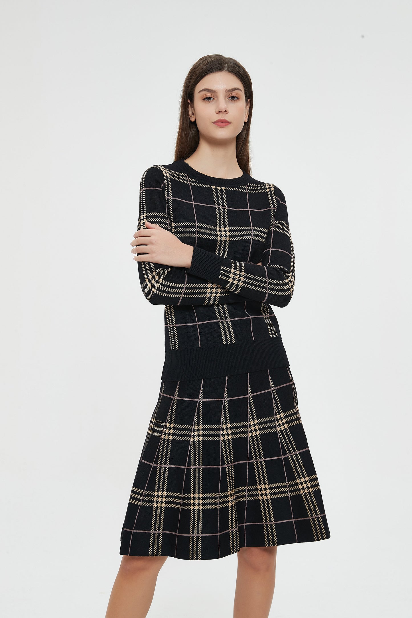 MM PLAID SWEATER - BLACK/LILAC