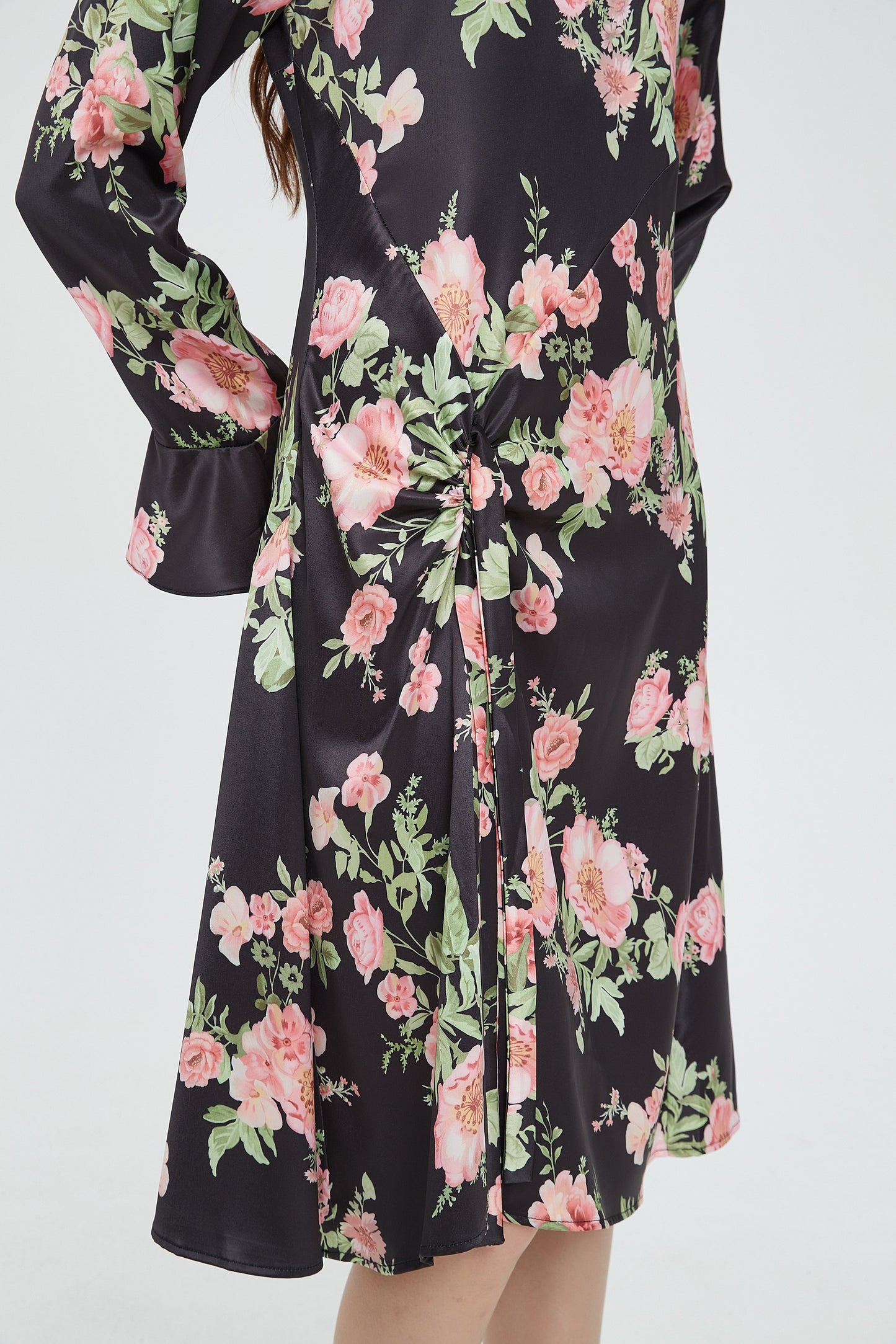 SUBTLE TIE RUCHED DRESS byMM - FLORAL