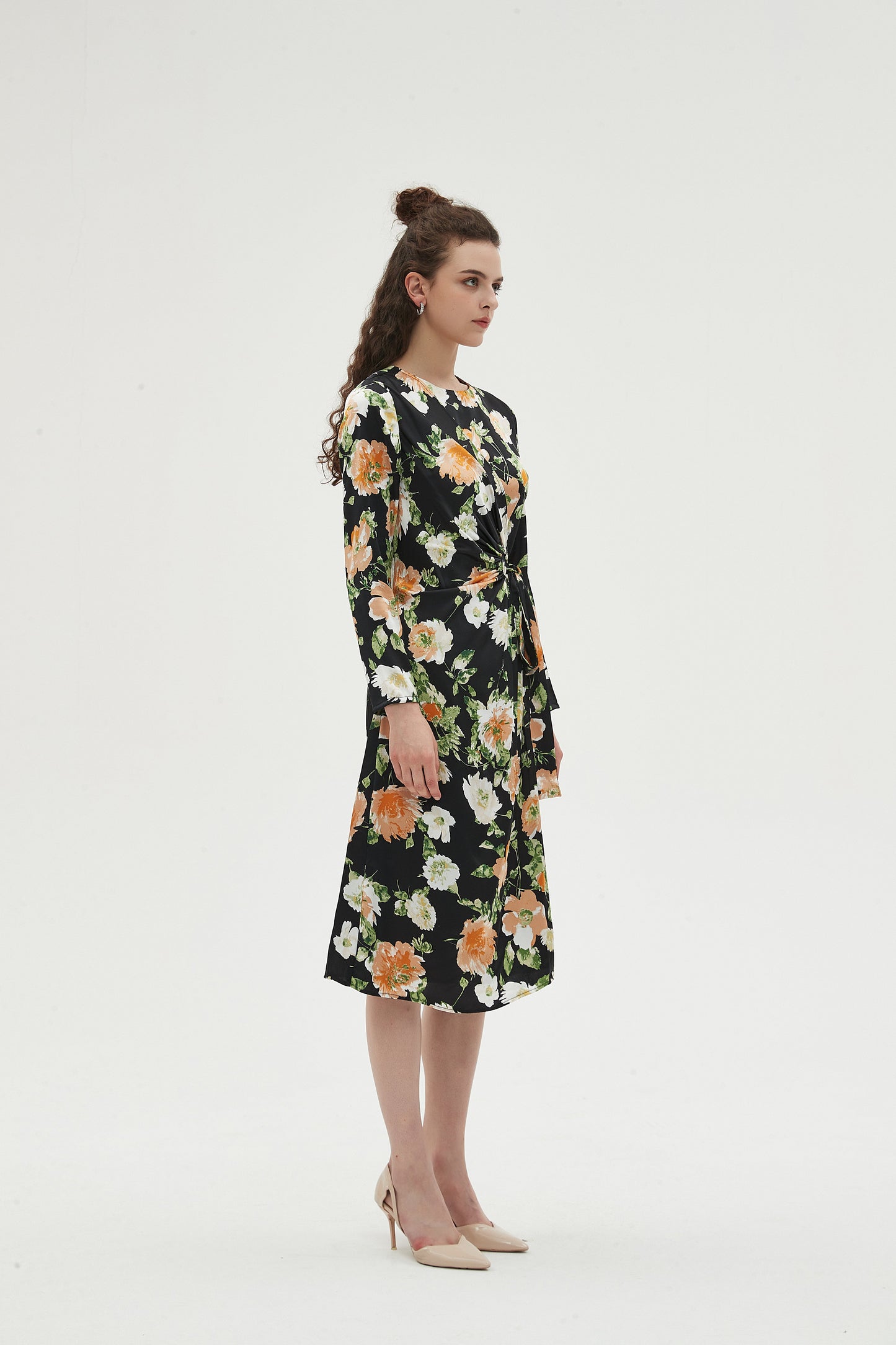 SILKY FLORAL WRAP DRESS byMM