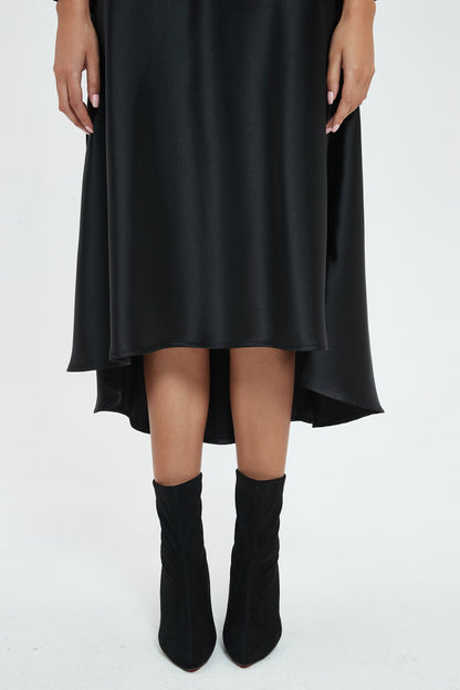 SILKY FIT AND FLARE DRESS - BLACK