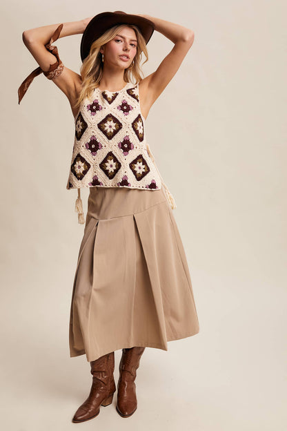 PLEATED KHAKI SKIRT