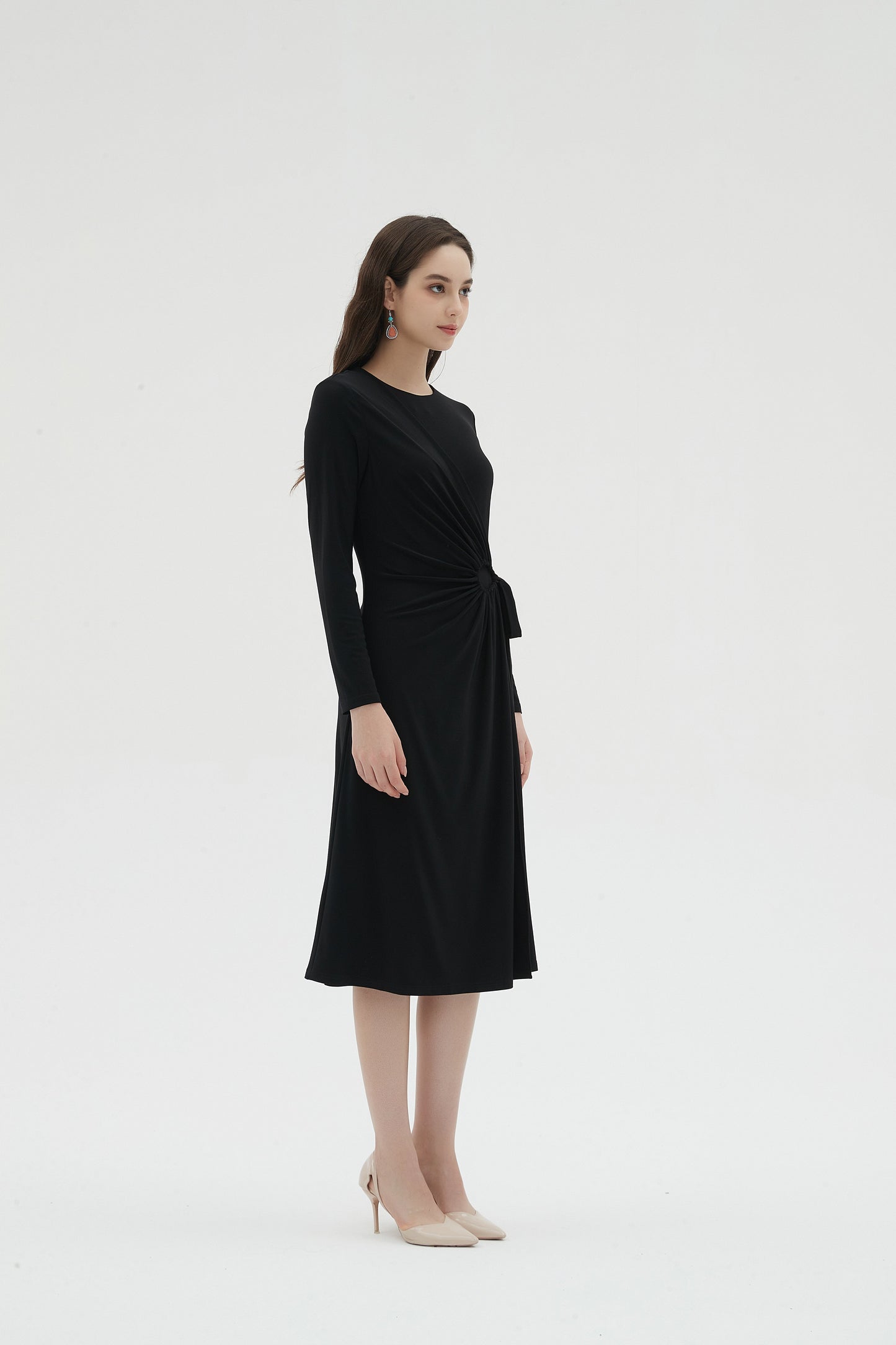 BLACK STRETCH WRAP DRESS byMM