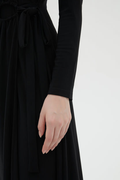 BLACK STRETCH WRAP DRESS byMM