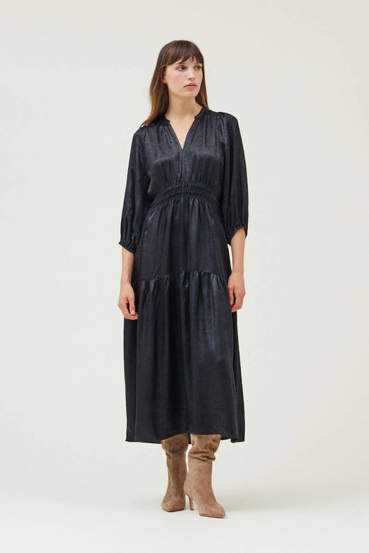 EASY DRESS WITH SHIMMER
