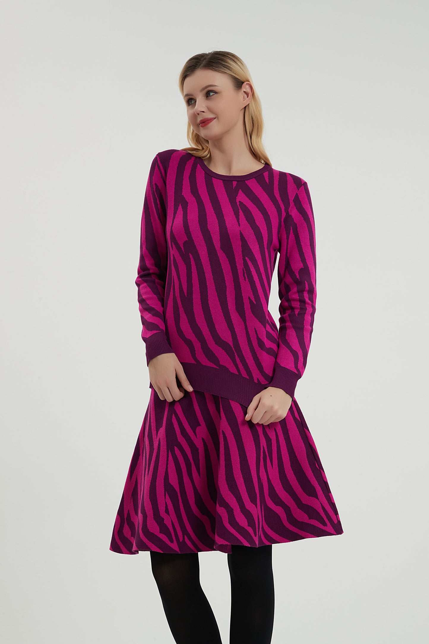 AMAZING MM SKIRT - YEAR ROUND PLUM FUSCHIA ZEBRA