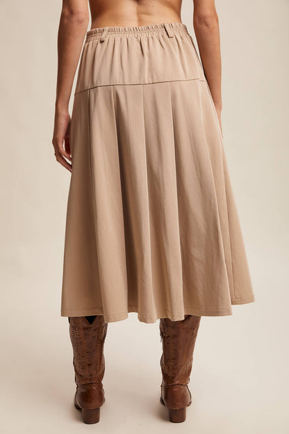 PLEATED KHAKI SKIRT