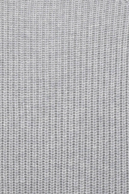 THIN KNIT WRAP WITH SNAP