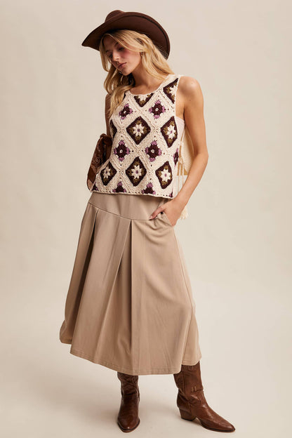 PLEATED KHAKI SKIRT