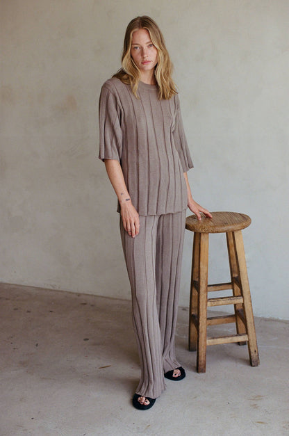 LOUNGE KNIT TOP